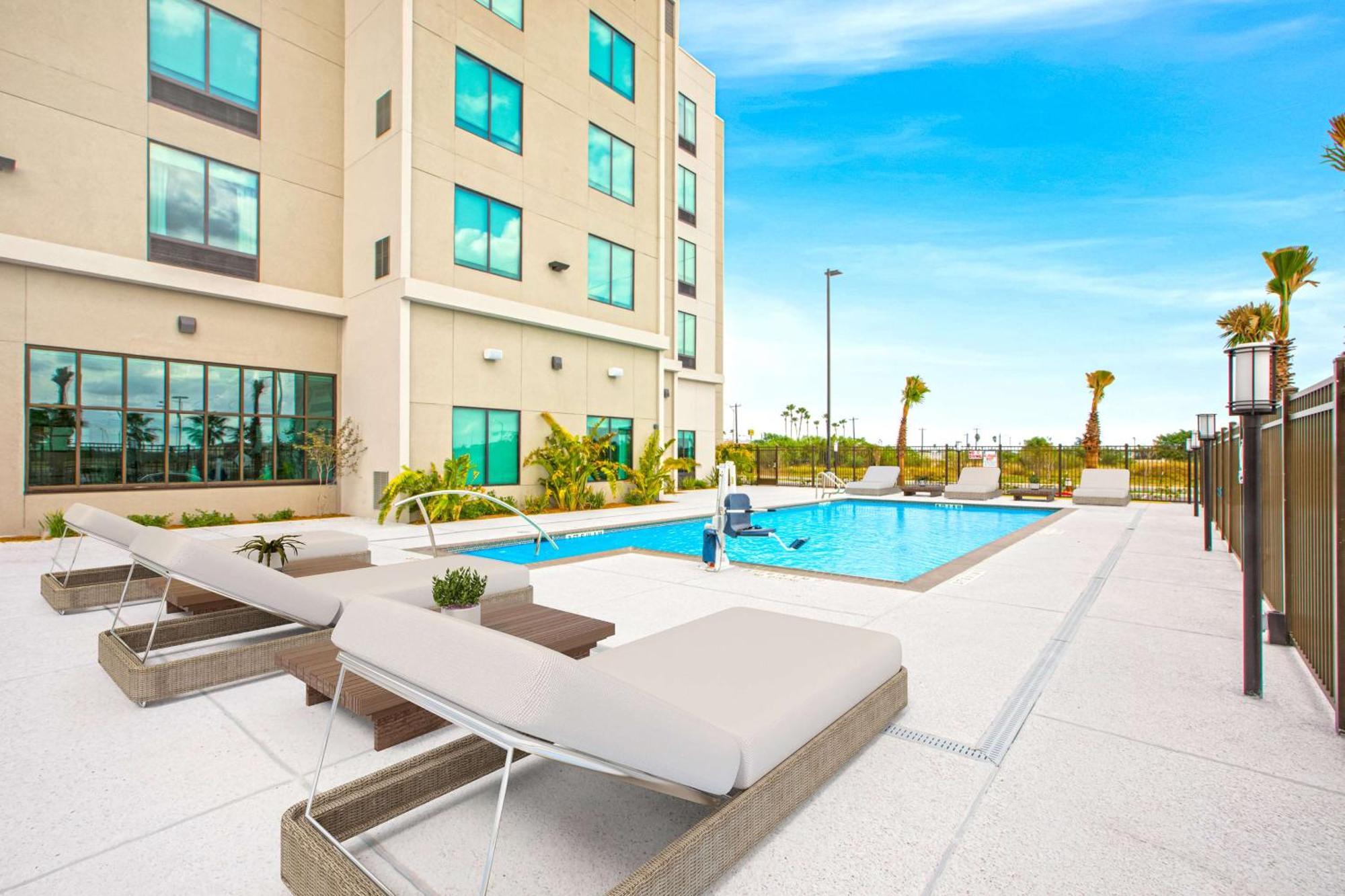 Hilton Garden Inn Harlingen Convention Center, Tx מראה חיצוני תמונה